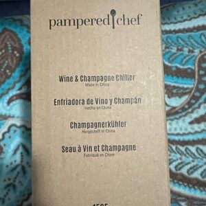 Pampered Chef Wine Chiller.